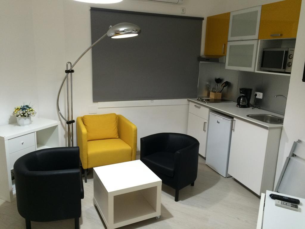 Marbel 2 Apartment Barcelona Room photo
