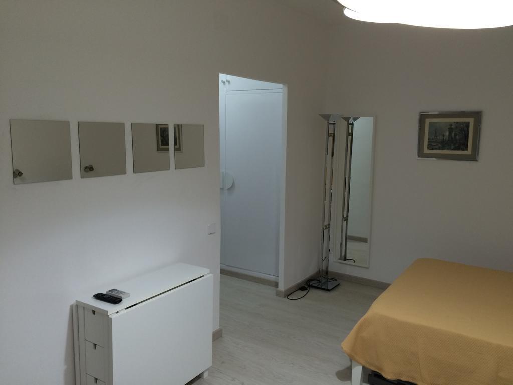 Marbel 2 Apartment Barcelona Room photo